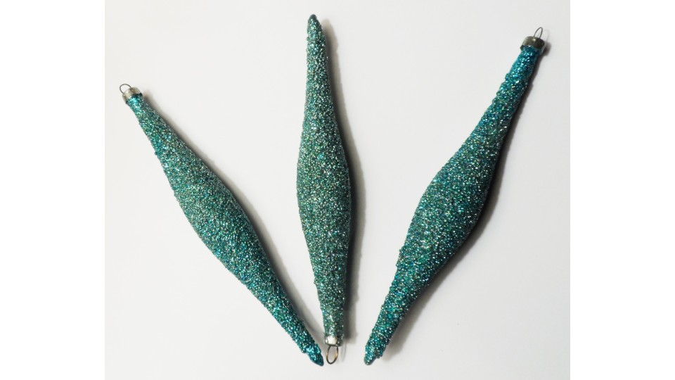 Making Micro Bead Christmas Ornaments